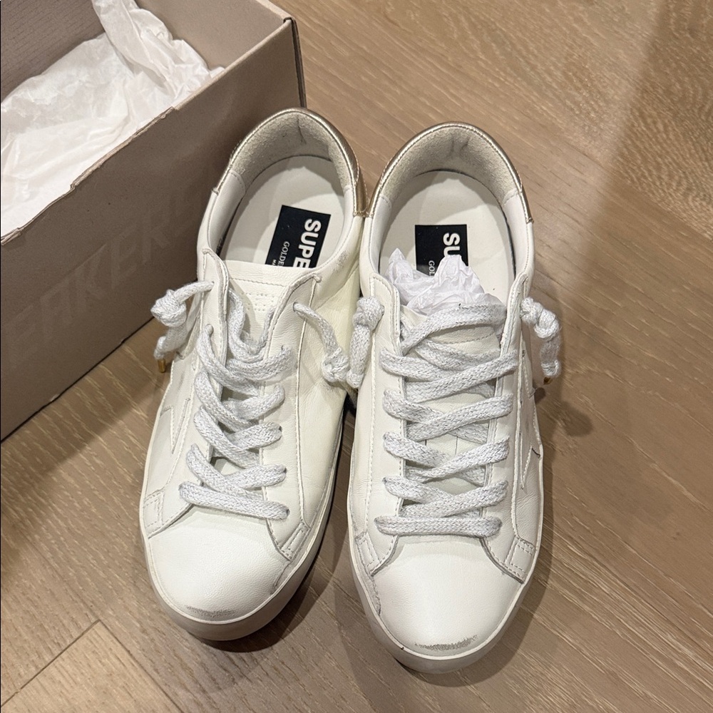 Golden Goose Superstar